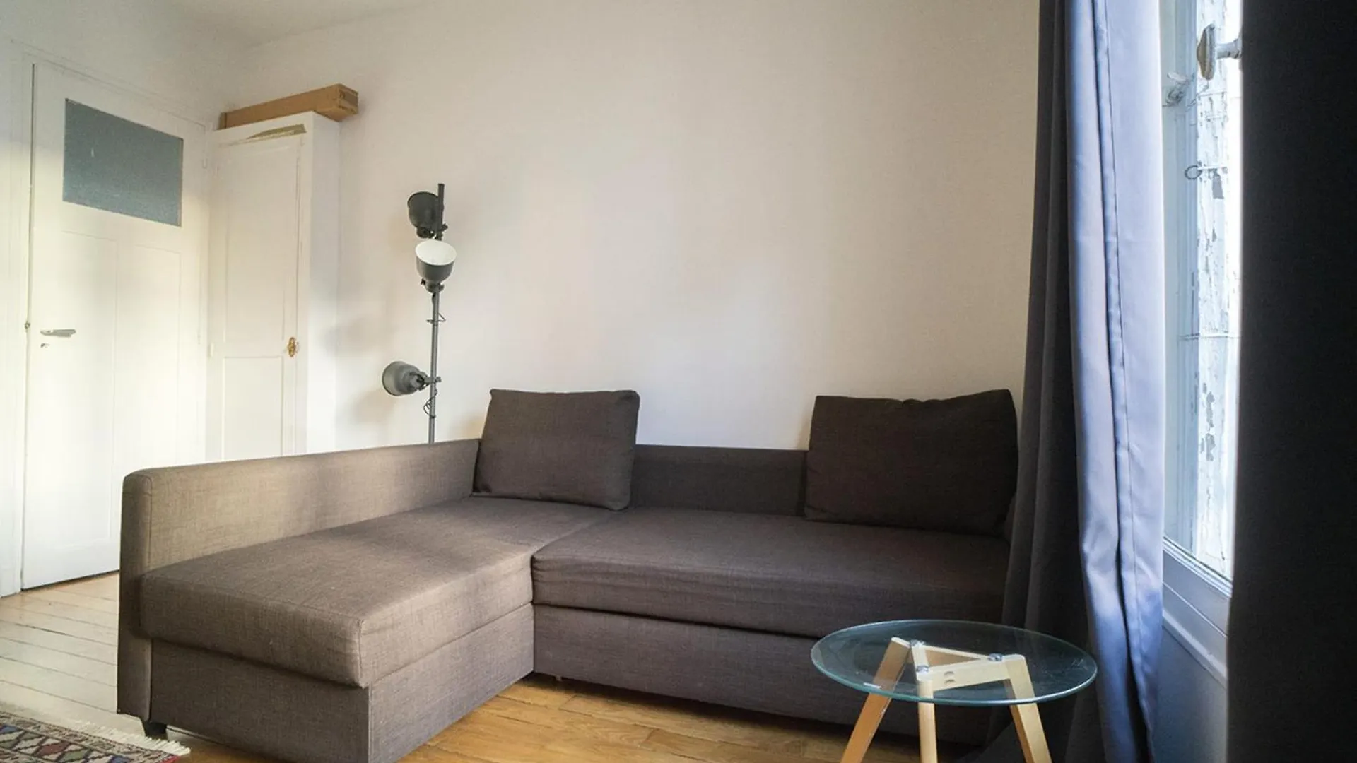 Nice 23 M Near Saint-Lambert Apartment Paris